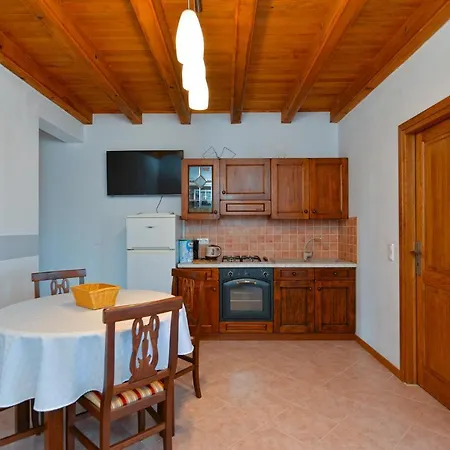 Apartments Zeljko 2082 Apartamento