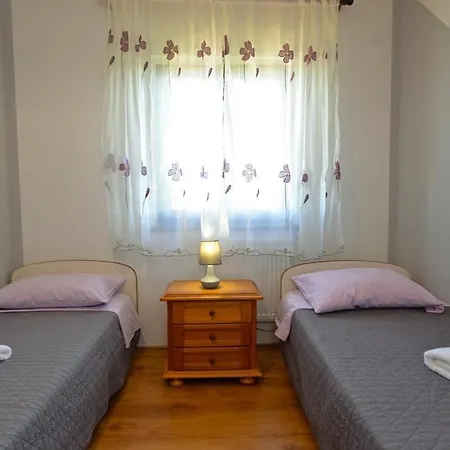 Apartments Zeljko 2082 Apartamento *
