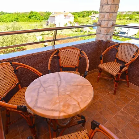 Apartamento Apartments Zeljko 2082 *