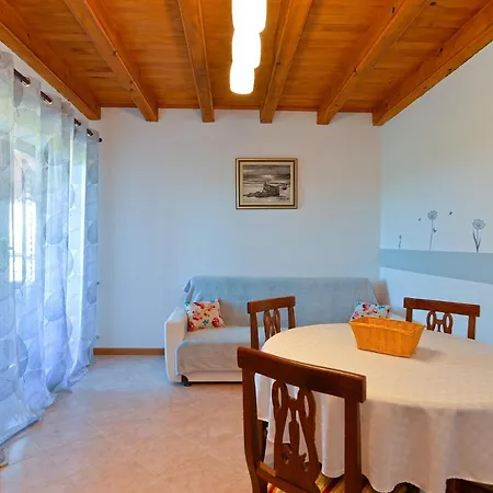 Apartments Zeljko 2082 Apartamento Pula